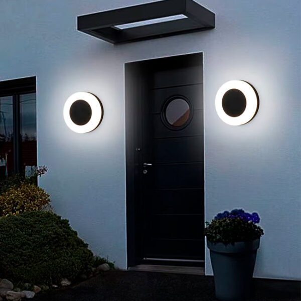 LÁMPARA DE PARED EXTERIOR NADIA BLACK LED 18W LUZ CÁLIDA