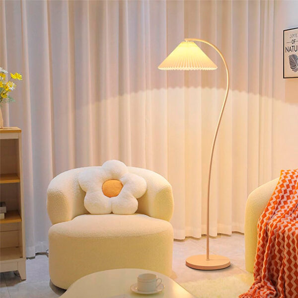 LÁMPARA DE PIE KAREN WHITE LED / SIN FOCO